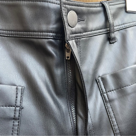 Zara Viral Baddie Edgy Punk BossGirl 🖤 Vegan Leather Marine Wide Leg Pant Sz-6 - Picture 14 of 16